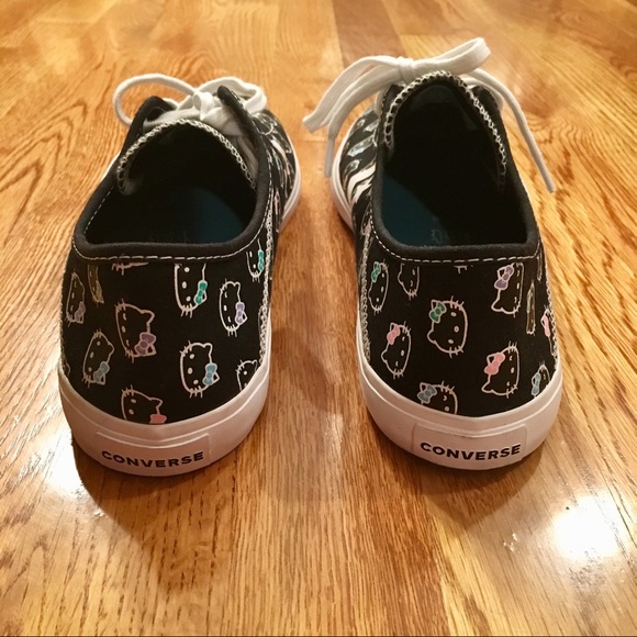 NWOT Converse Hello Kitty Womens Size 9 Black - Picture 4 of 6